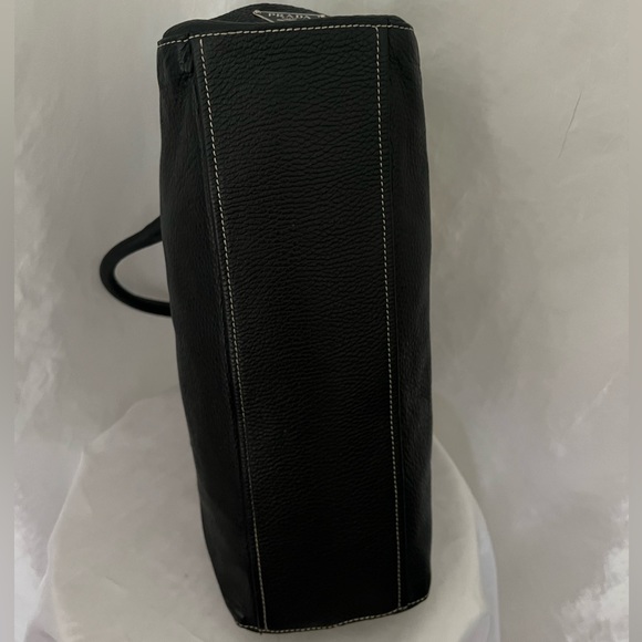 Prada 🖤 Tessuto 🖤 Leather Designer Bag - Picture 5 of 13